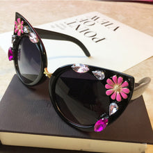 Load image into Gallery viewer, New Flower Cat Eye Sunglasses Luxury Women Sun Glasses Beach Crystal Rhinestone Eyewear Sunglasses