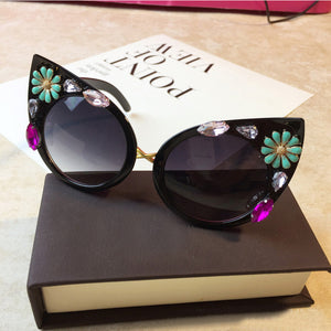 New Flower Cat Eye Sunglasses Luxury Women Sun Glasses Beach Crystal Rhinestone Eyewear Sunglasses