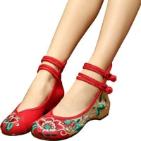 Load image into Gallery viewer, Summer Shoes Vintage Flowers Embroidery Shoes Women Chinjese Old Peking Casual Cloth Dancing Shoes