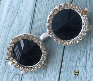 2019 Women Sunglasses Crystal Diamond Handmade Round Eyewear UV400 Mirror Lens Flower