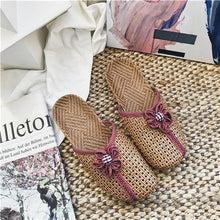 Load image into Gallery viewer, Women Shoes Breathable Linen Slippers Casual Flat Slides With Flower Woman Home Slippers 2019